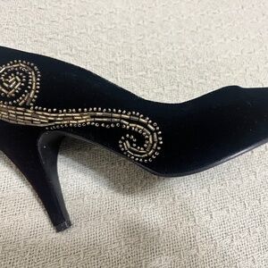 Women's high heel shoes